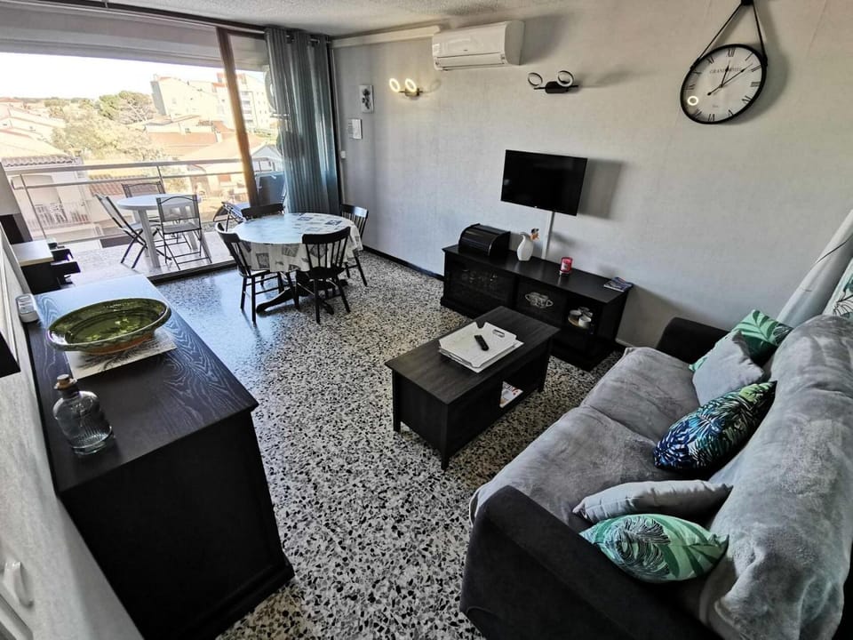 Résidence Suffren - Appartement 2 pièces 4 couchages LE BARCARÈS. Réf: 10SUF_305 MAE-1523 Apartment in Le Barcarès