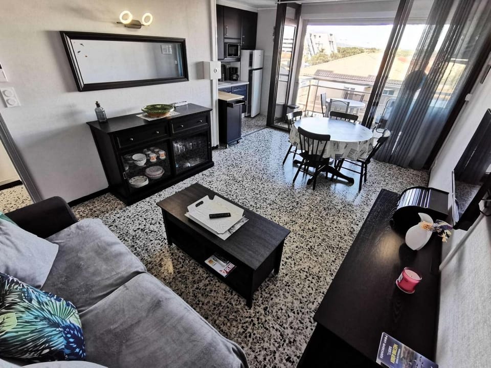 Résidence Suffren - Appartement 2 pièces 4 couchages LE BARCARÈS. Réf: 10SUF_305 MAE-1523 Apartment in Le Barcarès