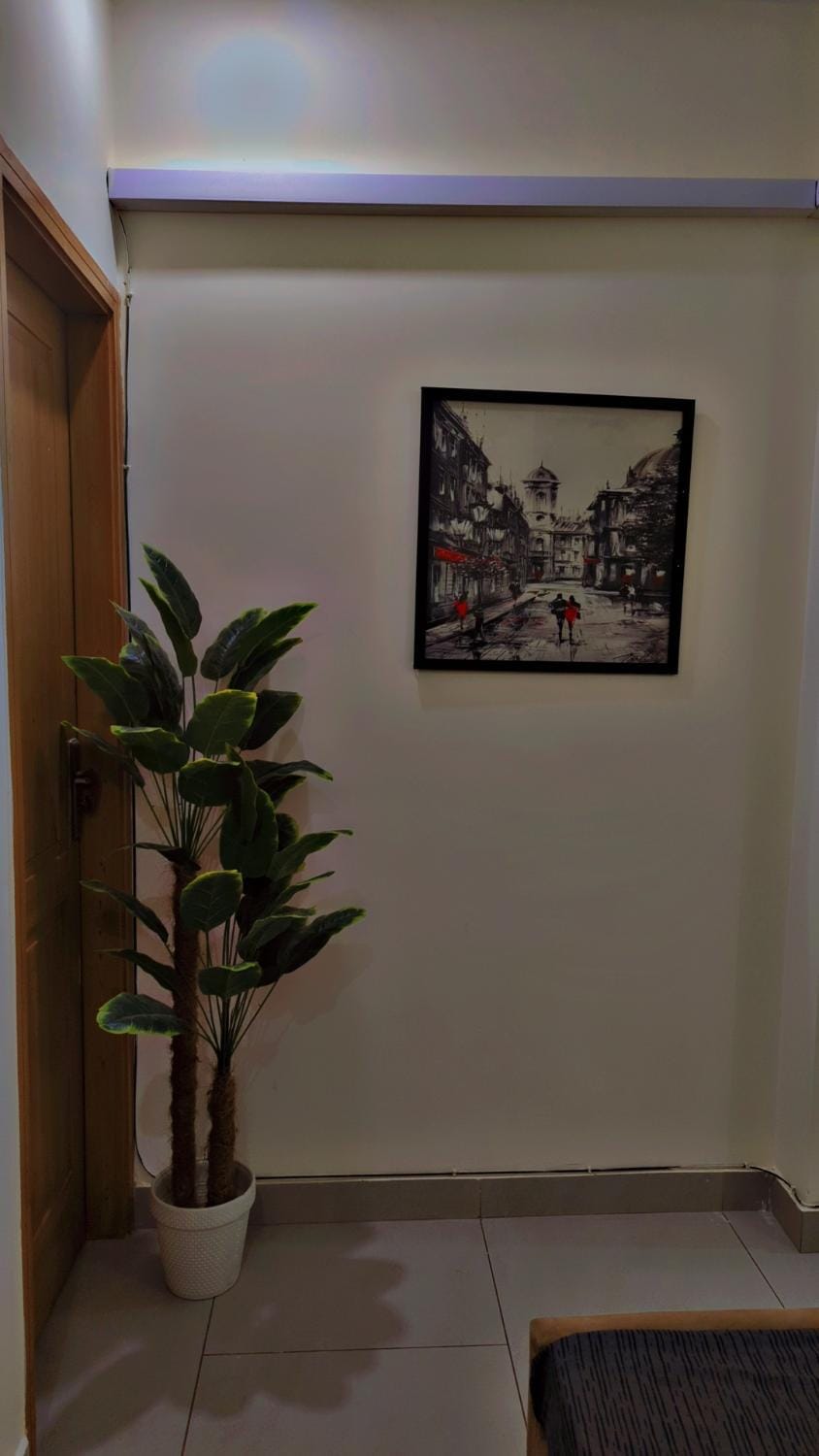 Lux Stay Inn Apartment in Islamabad Capital Territory