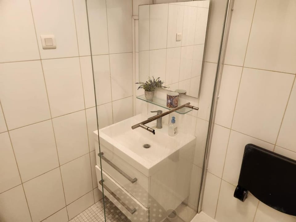 Appartement-Next to Alesia métro station Apartment in Paris