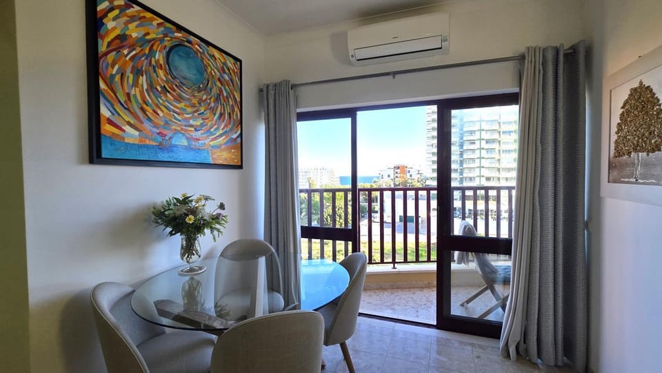 Living room, Sea view