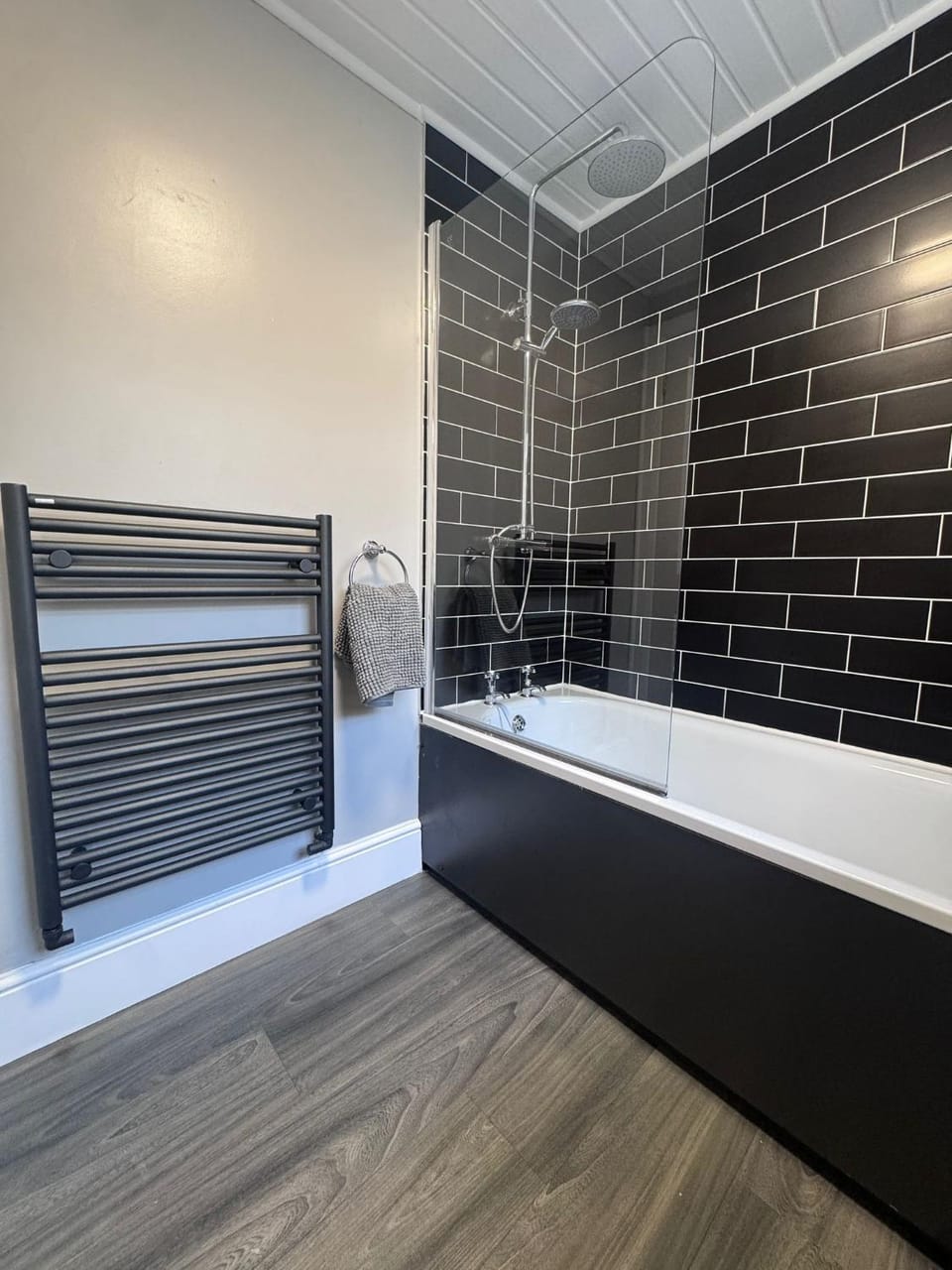 Bathroom, Bath