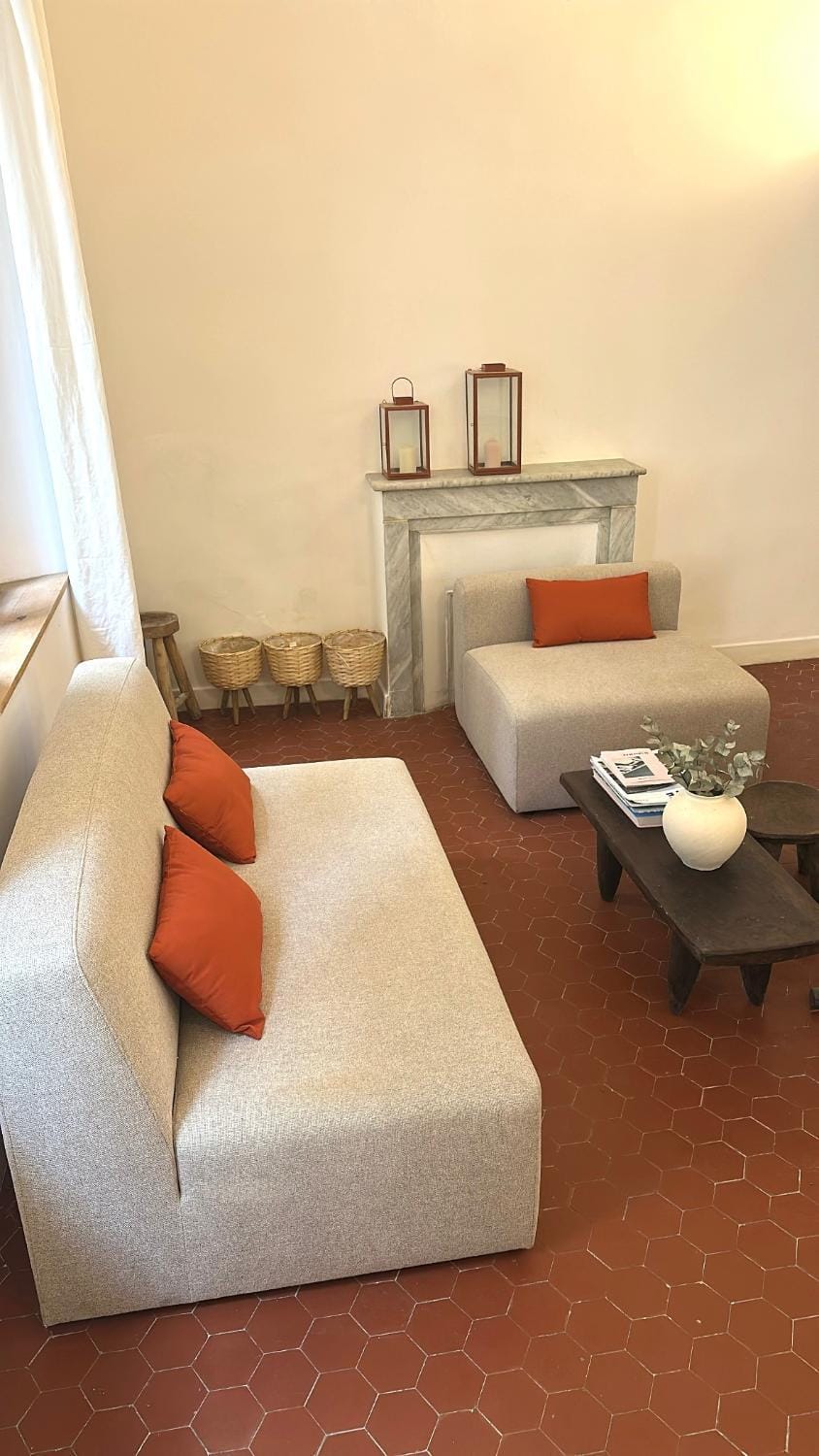 FLCbm - Premium Duplex Loft - Joliette Docks Apartment in Marseille