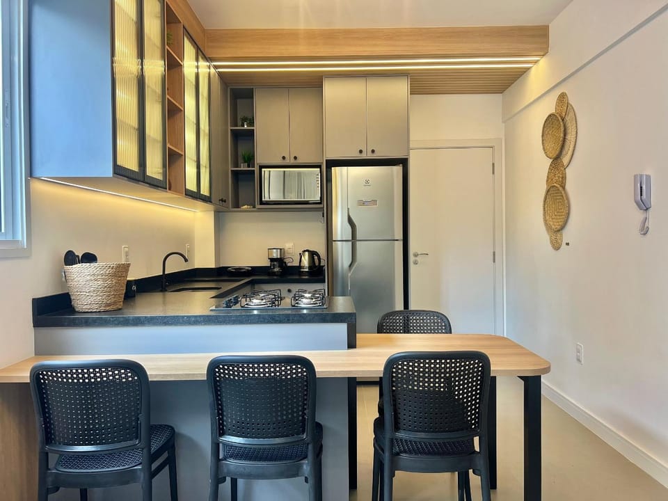 Lindo! Apartamento na Praia de Palmas - DE03J Apartment in Florianopolis