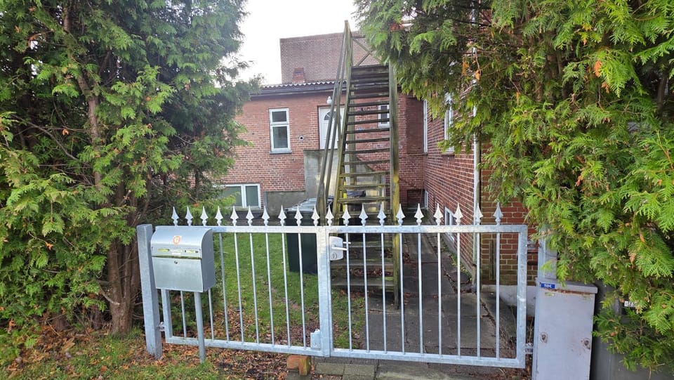 Property building, Garden, Garden view