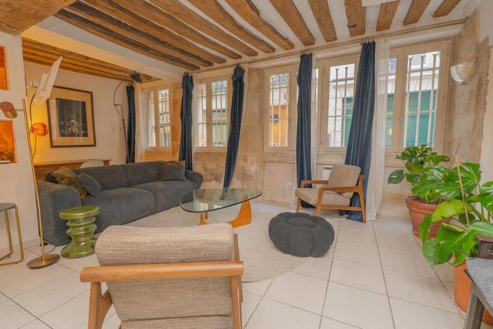 Exceptional Apartment Île Saint Louis - Jacuzzi Apartment in Paris