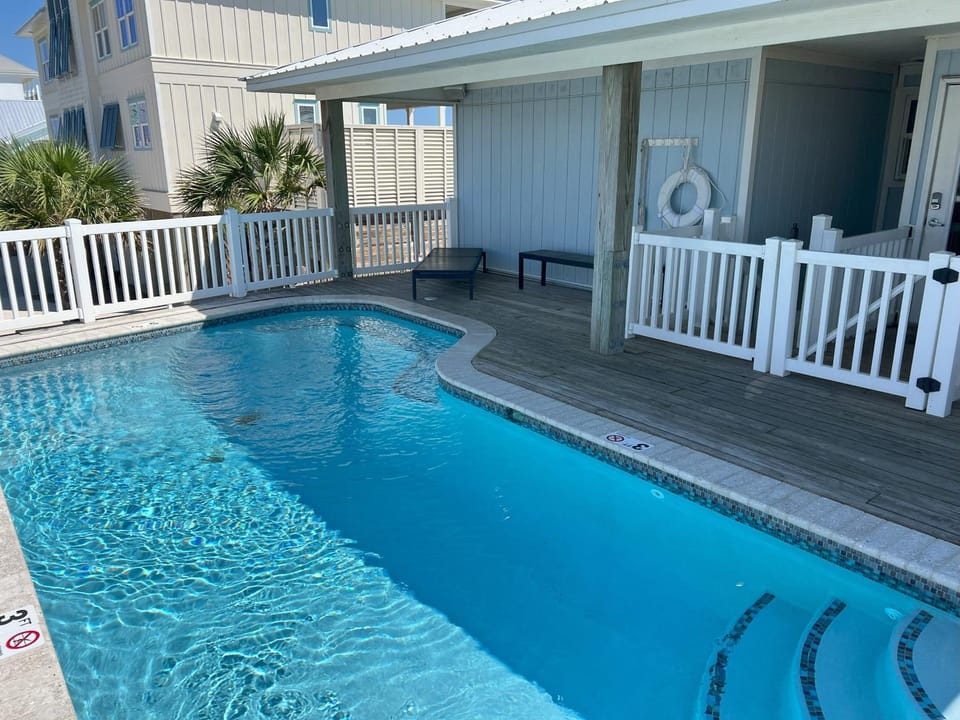 Patio, Balcony/Terrace, Pool view, Swimming pool, Swimming pool