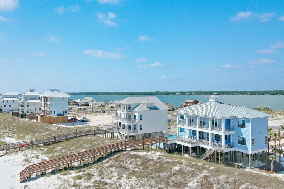 Property building, Day, Natural landscape, Bird's eye view