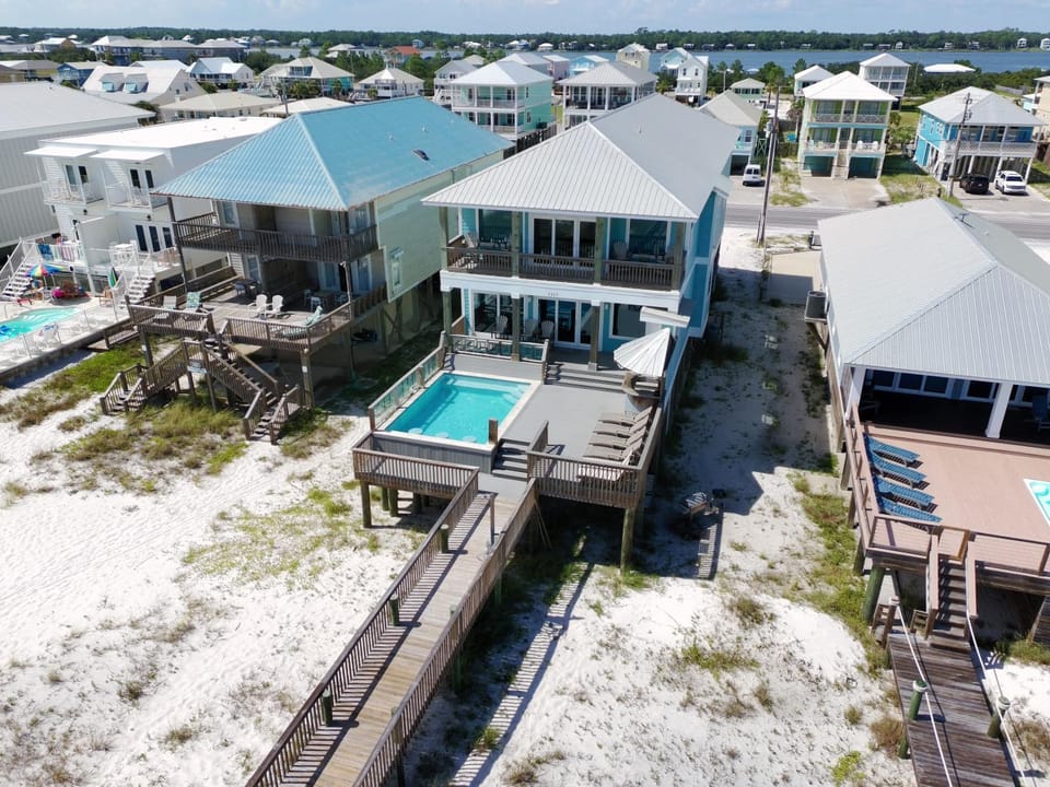 Balcony/Terrace, Swimming pool