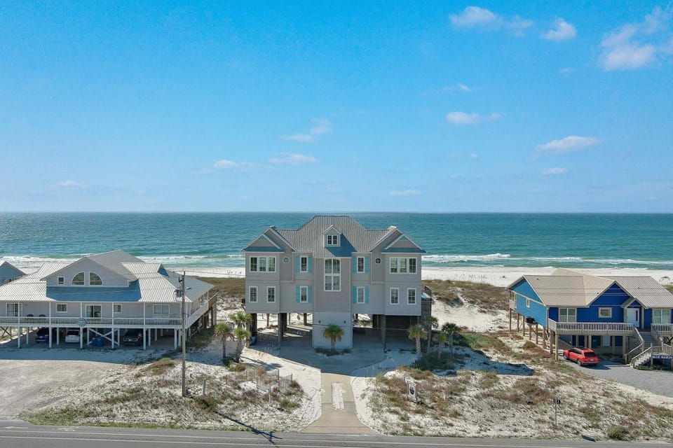 Property building, Day, Bird's eye view, Beach