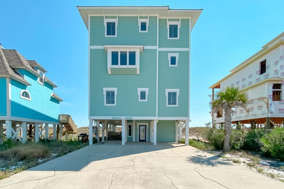 Property building, Day, Street view