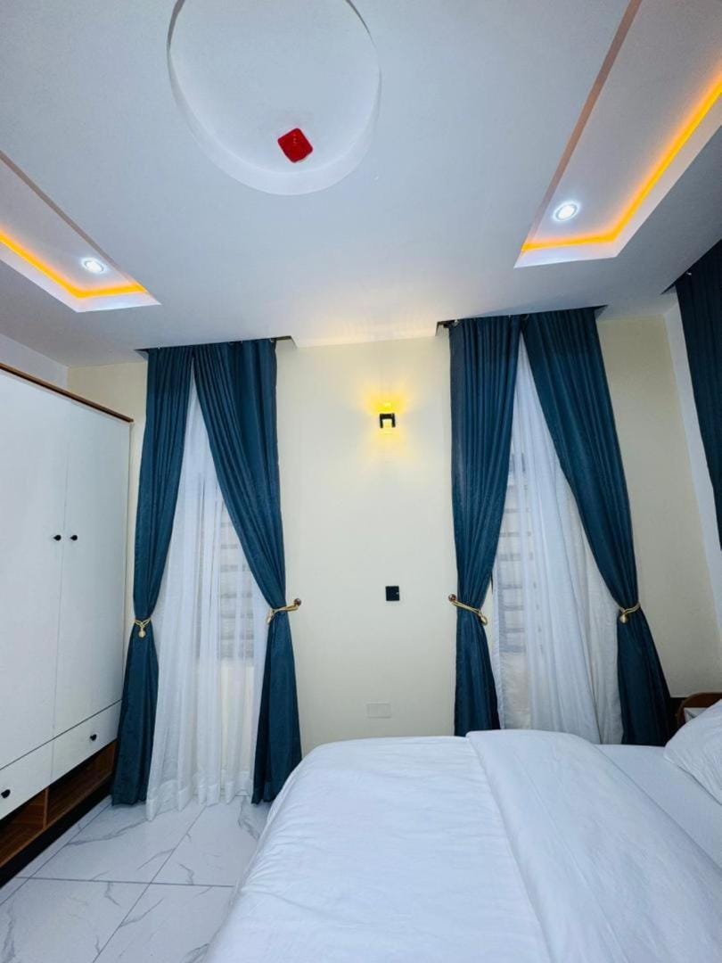 Bedroom, wardrobe