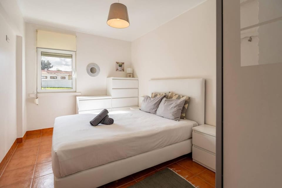 Olivais Metro 3BR by Perfect Getaway Apartment in Lisbon