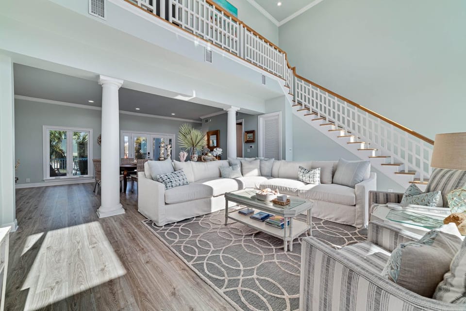 Living room, Seating area