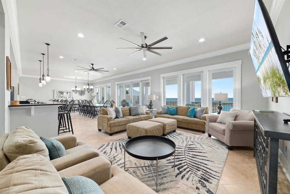 TV and multimedia, Living room, Seating area