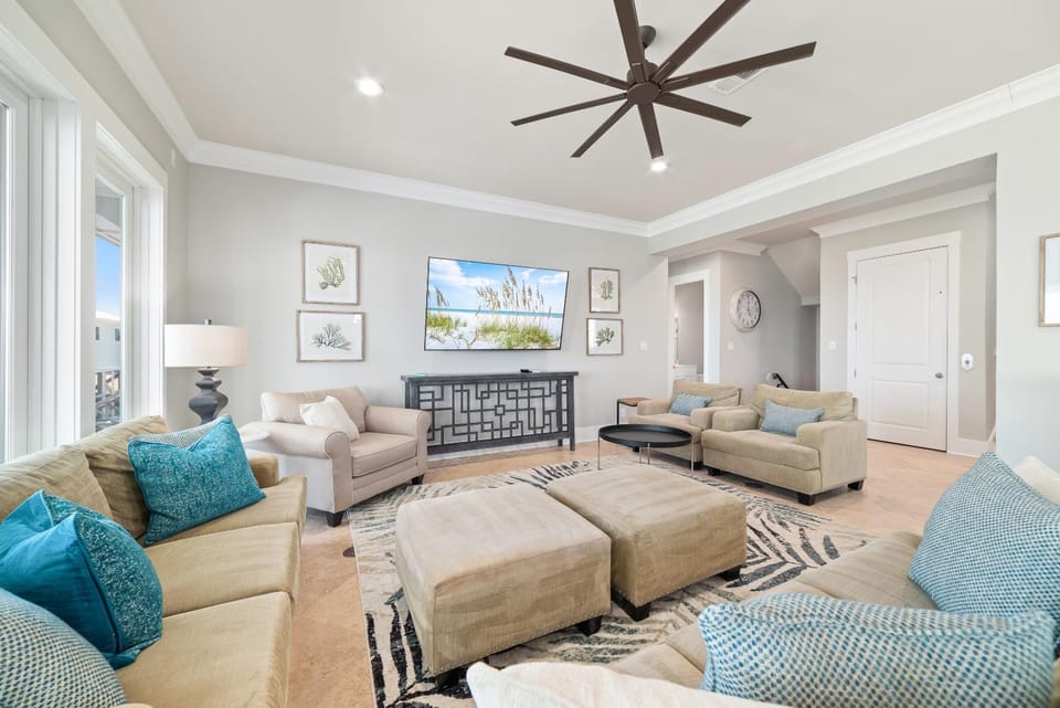 TV and multimedia, Living room, Seating area