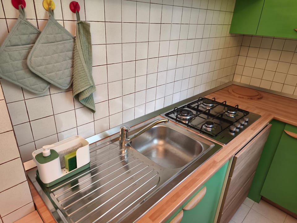 Kitchen or kitchenette, stove