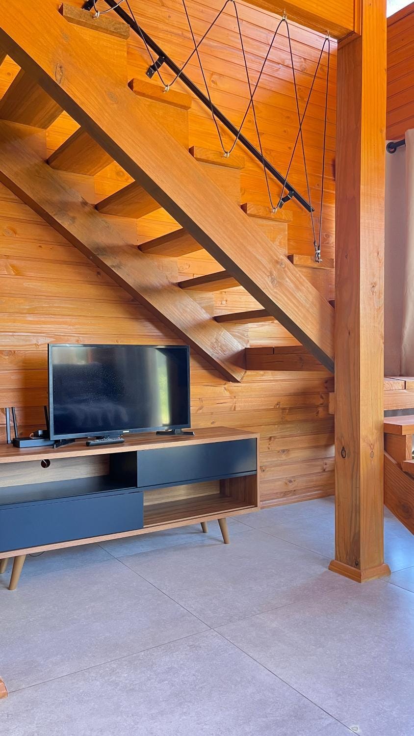 Communal lounge/ TV room, TV and multimedia
