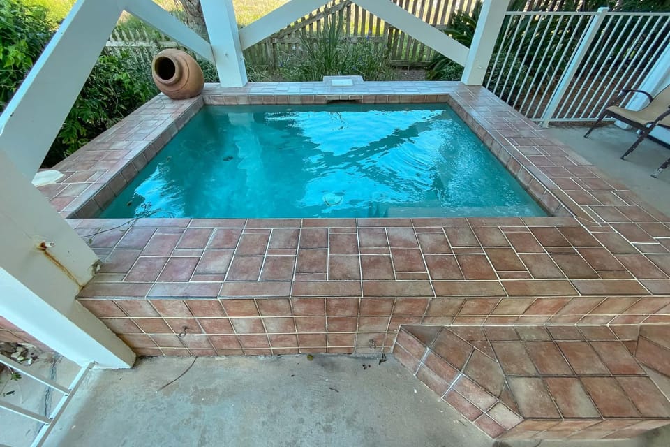 Patio, Swimming pool
