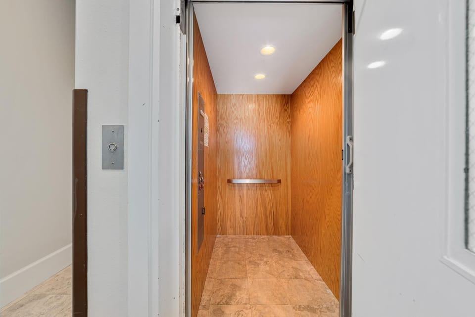 elevator