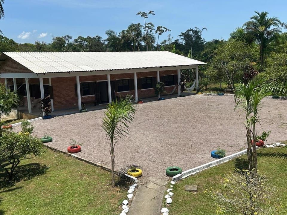 PARAISO do TOMATE House in State of Paraná