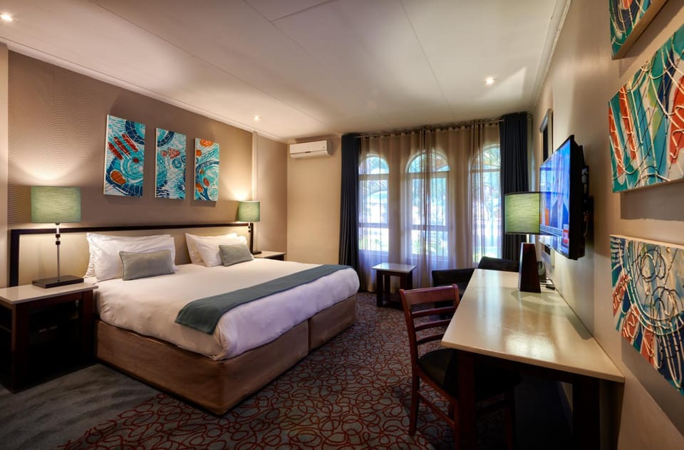 Shower, Toilet, Bed, Bathroom, TV and multimedia, Coffee/tea facilities, Photo of the whole room, Bedroom, hair dryier, internet, air conditioner