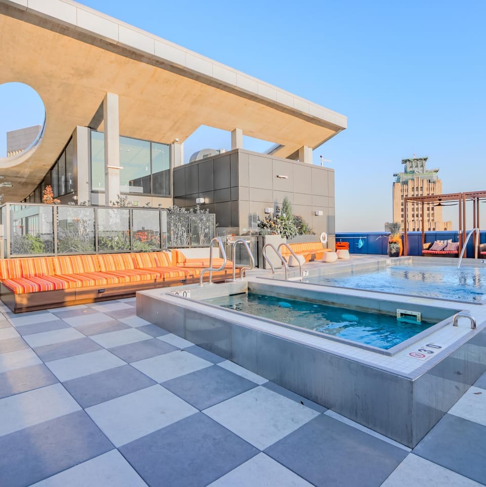 Hot Tub, Hot Tub, Swimming pool