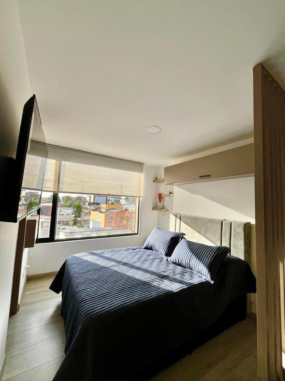 Edificio Tribeca 94 -Loft de negocios, Cerca al parque de la 93, Zona Norte Apartment in Bogota
