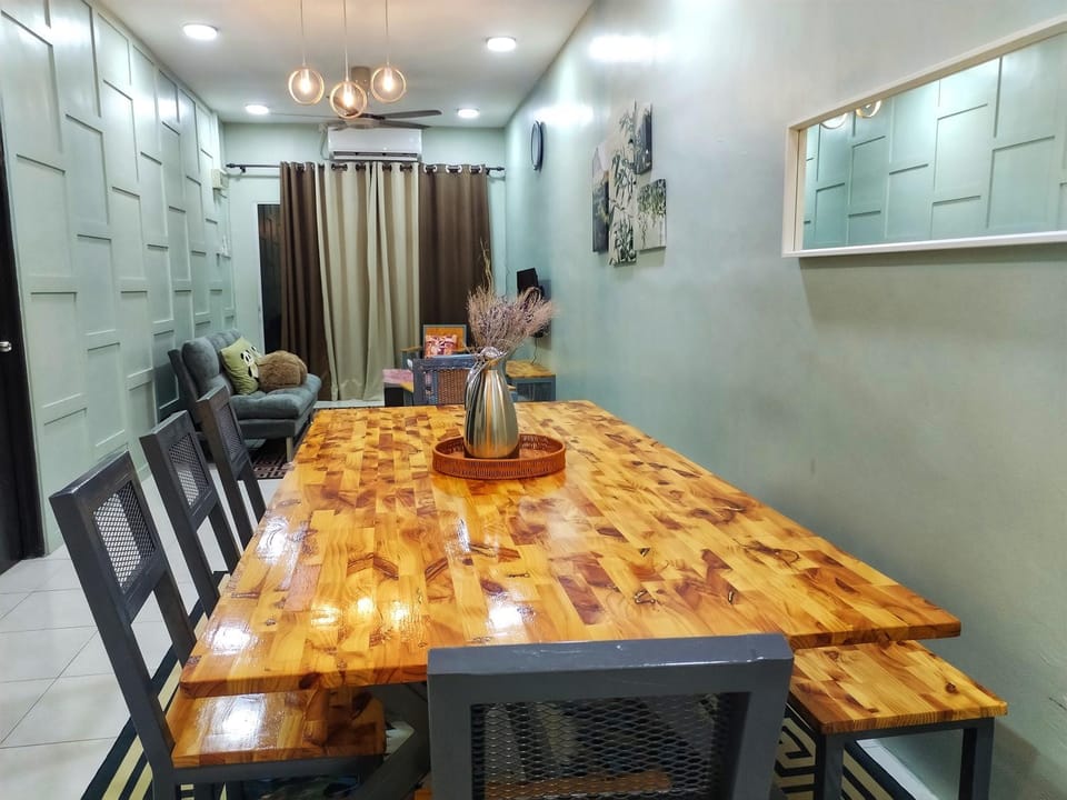 D'mesyar Homestay 3BR Fully airconds Apartment in Perak