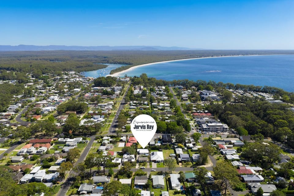 The Little Husky by Experience Jervis Bay House in Huskisson