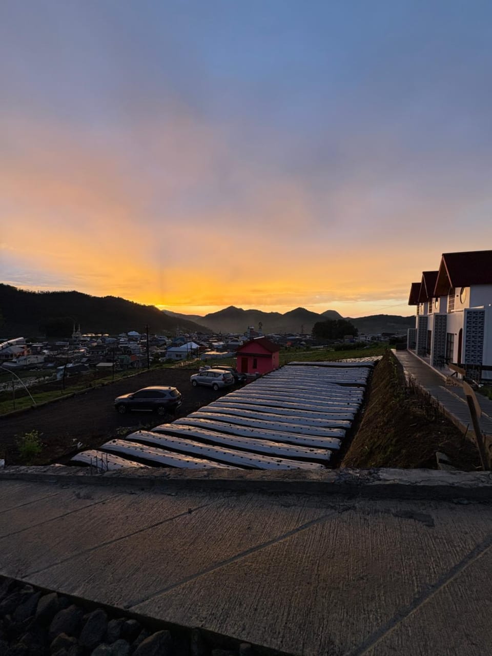 Property building, Neighbourhood, Natural landscape, Mountain view, Sunset