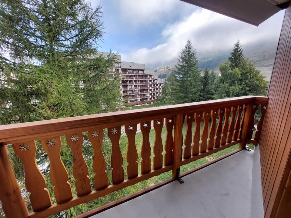 Studio couple 2 pers, ski aux pieds, centre, ascenseur - FR-1-516-226 Apartment in Les Deux Alpes