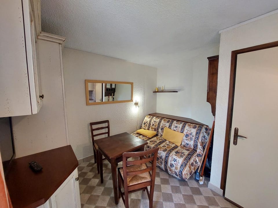 Studio couple 2 pers, ski aux pieds, centre, ascenseur - FR-1-516-226 Apartment in Les Deux Alpes