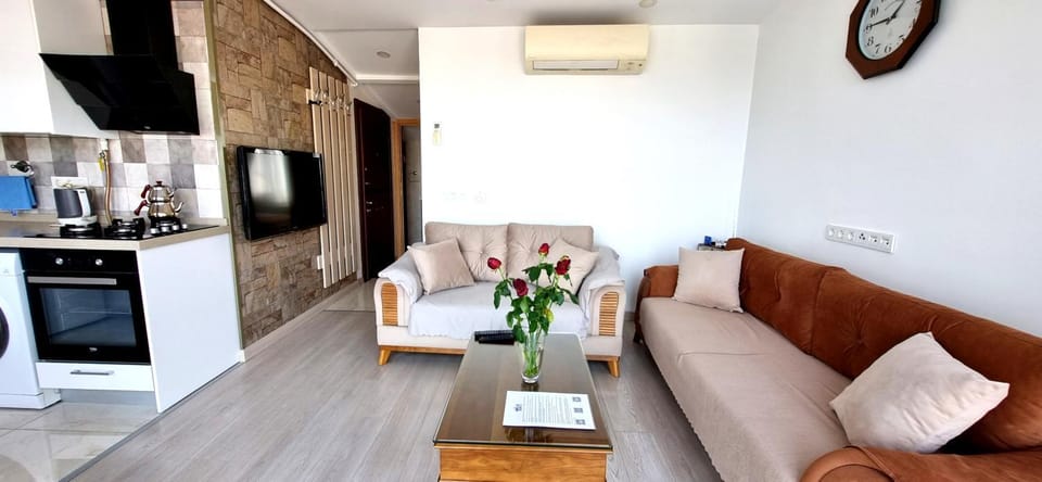 TV and multimedia, Coffee/tea facilities, Seating area, oven, stove, air conditioner