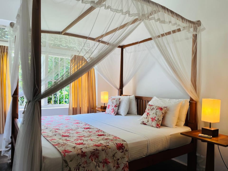 Thalpe Walawwa Heritage Villa With Private Beach Access Hotel in Southern Province