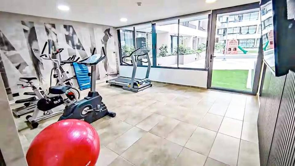 Balcony/Terrace, Fitness centre/facilities, concierge