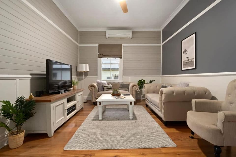 Hunter Valley Spa Stay House in Cessnock