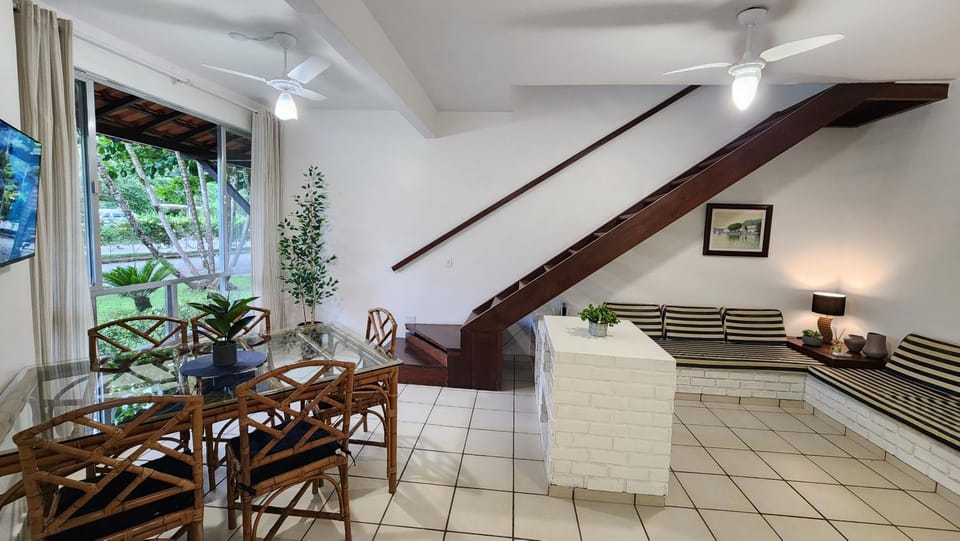 Duplex com Hidro em Condomínio Luxo com 3 Praias Apartment in State of Rio de Janeiro