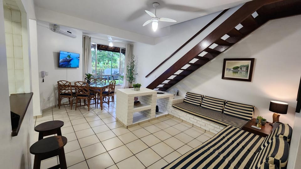 Duplex com Hidro em Condomínio Luxo com 3 Praias Apartment in State of Rio de Janeiro