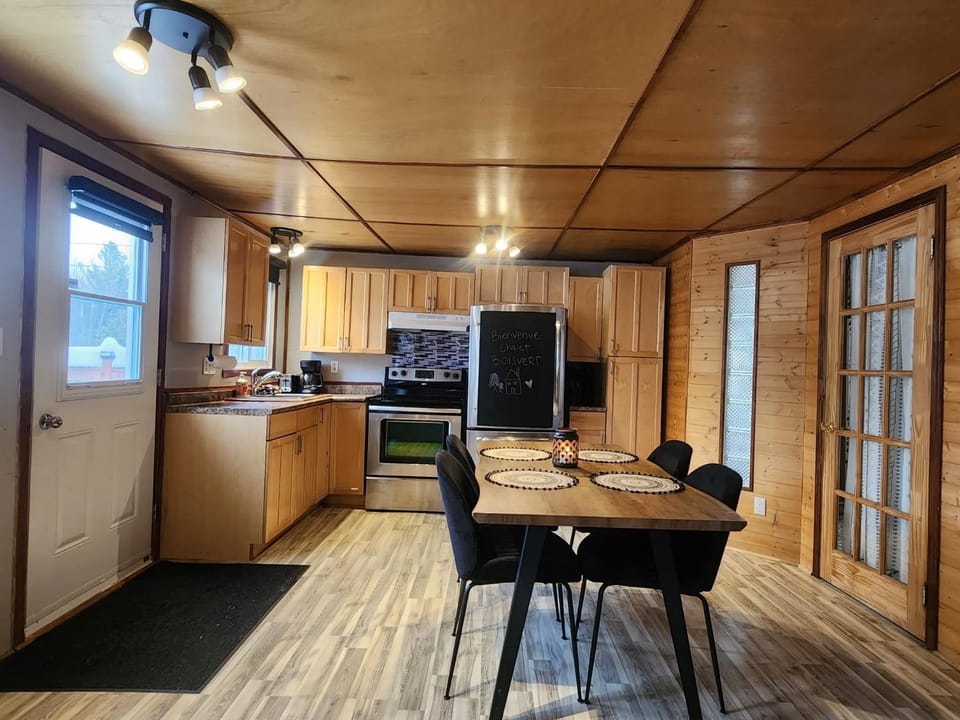 Chalet Boisvert Chalet in Maine