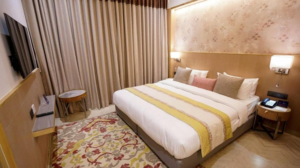 GCC North Side Hotel in Maharashtra