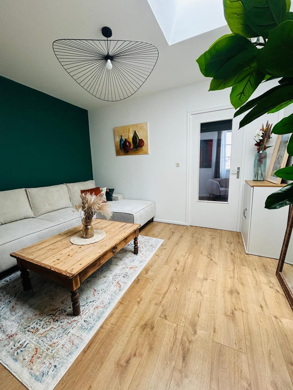 Downtown High Standing Duplex - "CENTRUM" Apartment in Epernay