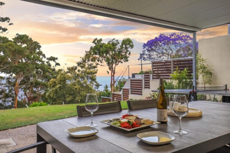 Osprey at Nelson Bay House in Nelson Bay