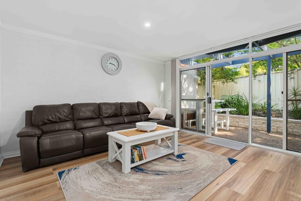 Vandys Valhalla by Experience Jervis Bay House in Huskisson