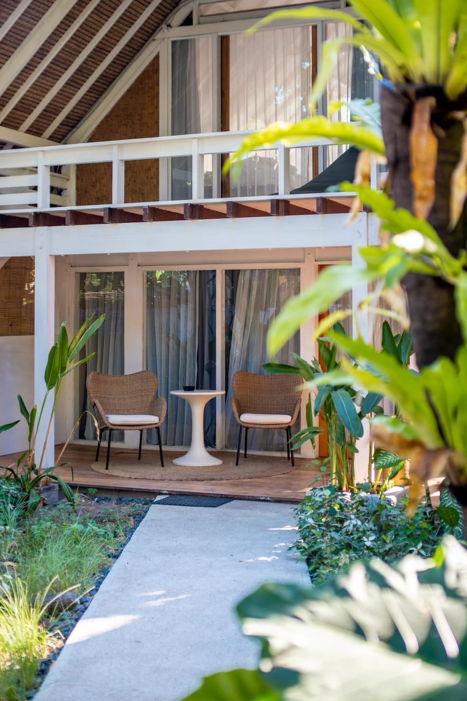 Mowies On The Beach Bed and Breakfast in Pemenang