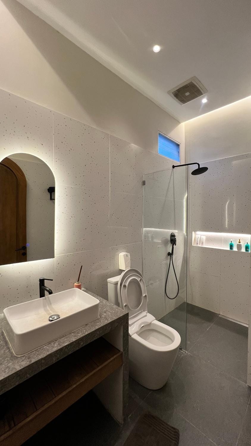 Shower, Bathroom