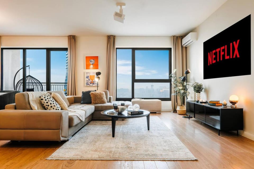TV and multimedia, Living room, Seating area
