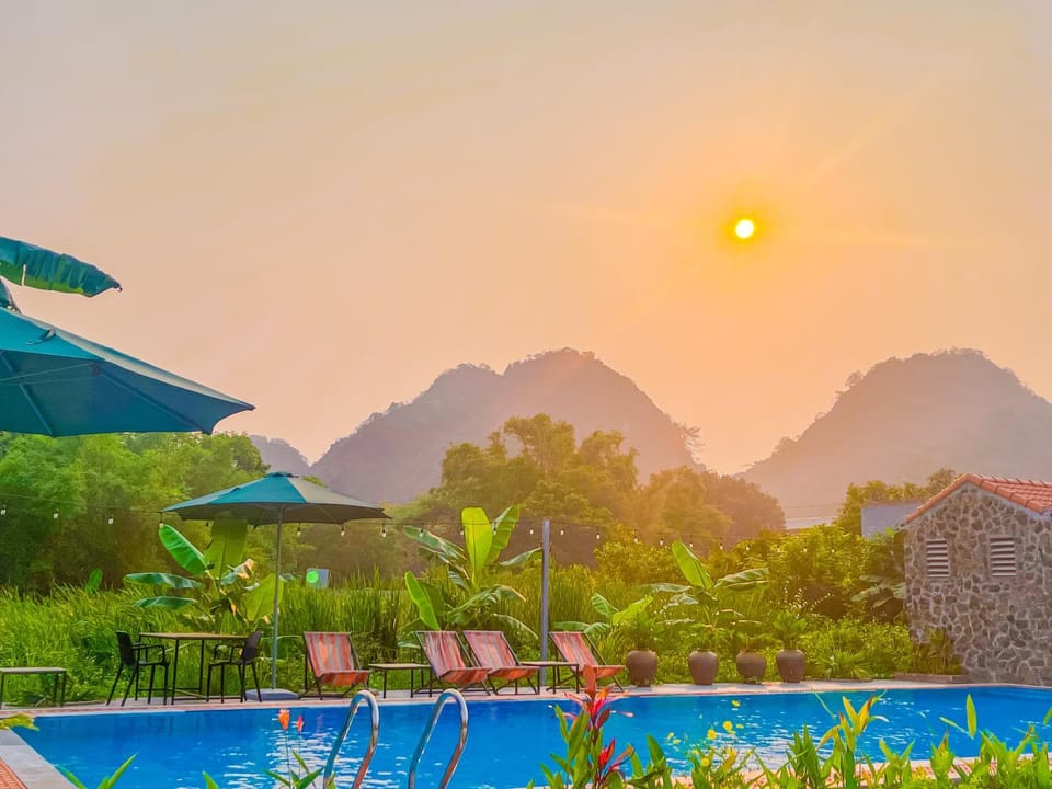 Natural landscape, Mountain view, Pool view, Sunrise, Sunset