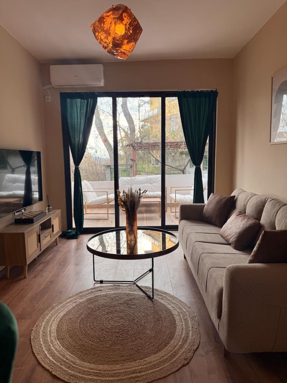 Boho Home Apartment in Veliko Tarnovo