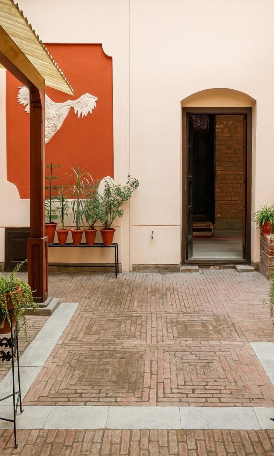 Golden Bliss 3BR Since 1889 Near Golden Temple House in Punjab, India